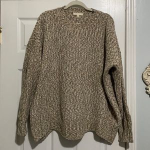 Rounded hem 3x reborn J chenille sweater
